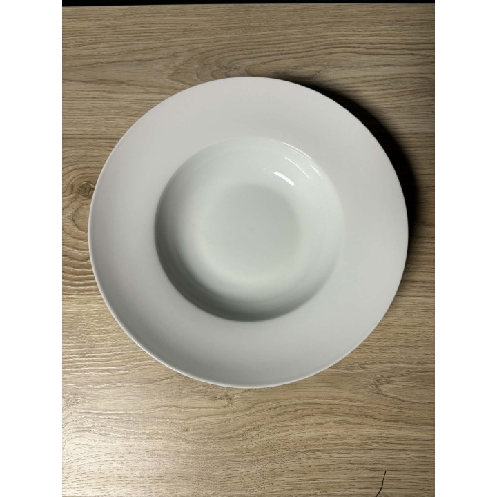 Assiettes profondes rondes unies