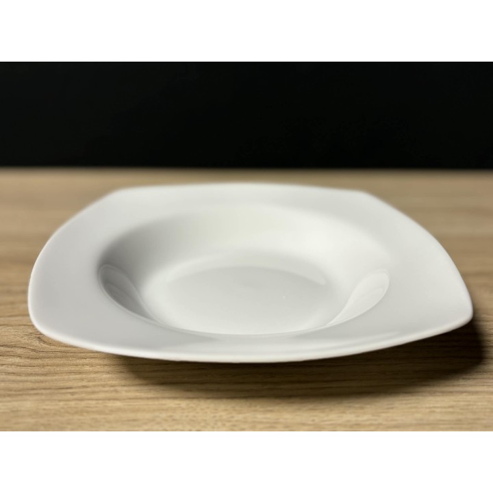 Assiettes profonde simple 20cm